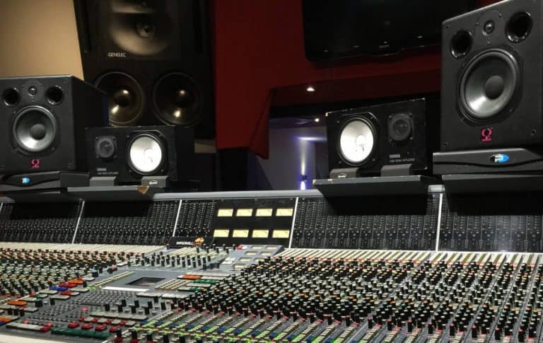Studio Monitor Speakers – 5 Things You Should Know About
