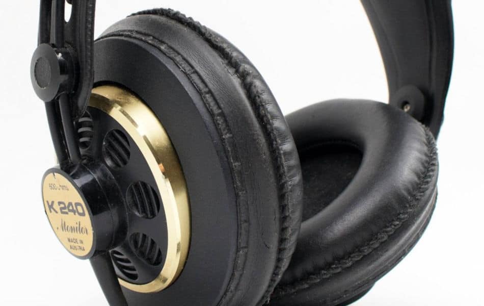 Why Are Open-Back Headphones Better for Mixing? - Home Studio Magic